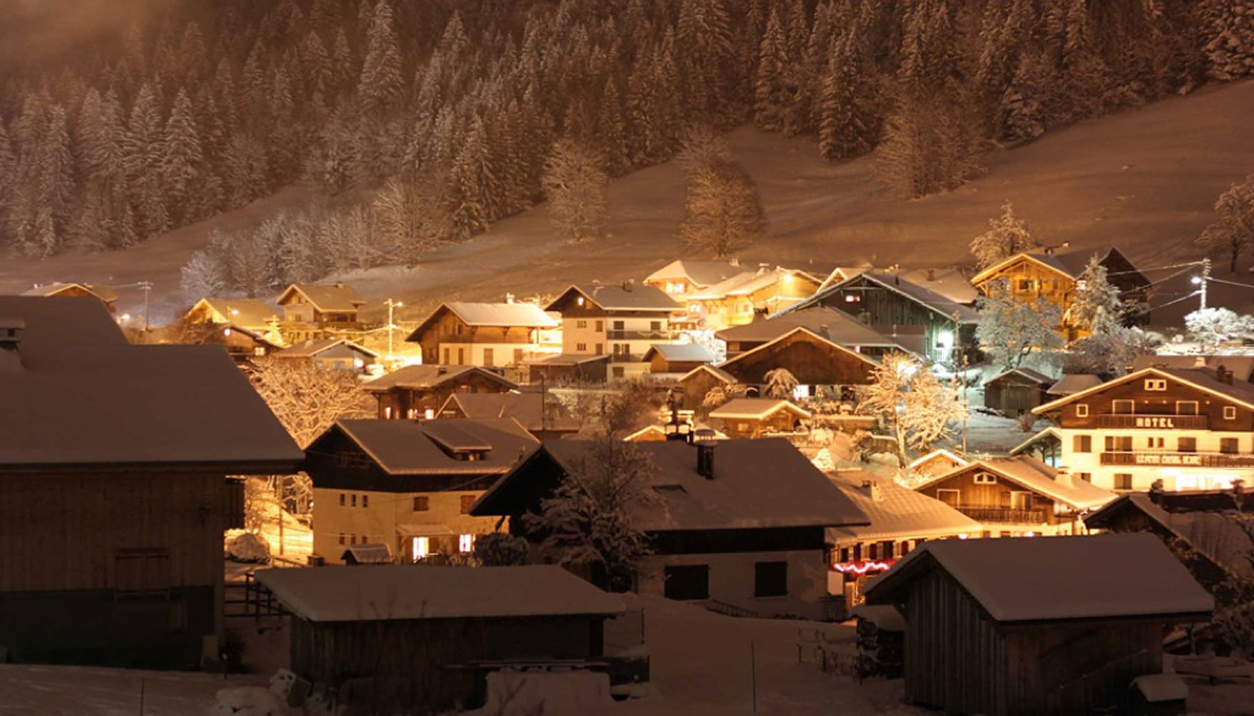 Christmas in Morzine Treeline Chalets Catered and self catered ski